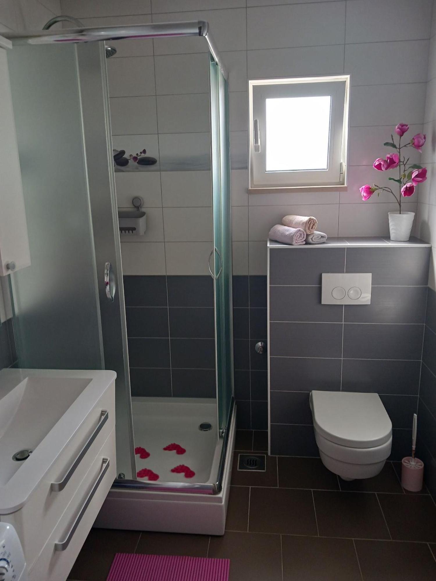Apartments Marino - Near Family Friendly Beach スペタル エクステリア 写真
